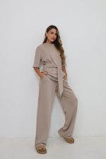 ⁦חליפת קשירה⁩ – תמונה ⁦2⁩
