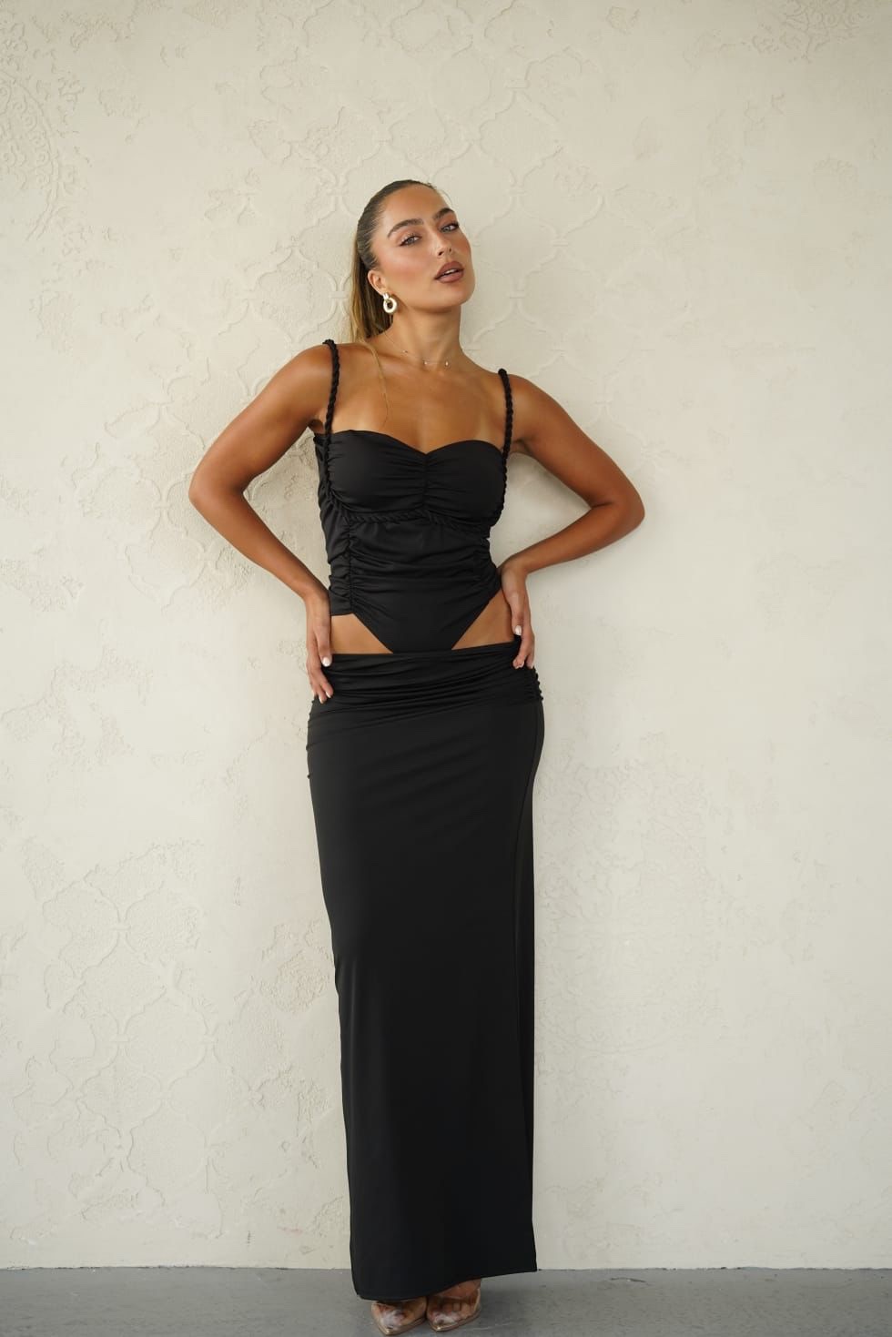img_5358 חליפת חצאית צמה – תמונה 1