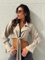 ⁦חולצת קרופ קשירה⁩ – תמונה ⁦4⁩