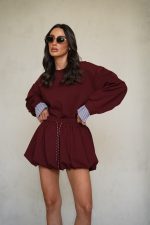 ⁦חליפת חצאית בלון⁩ – תמונה ⁦2⁩